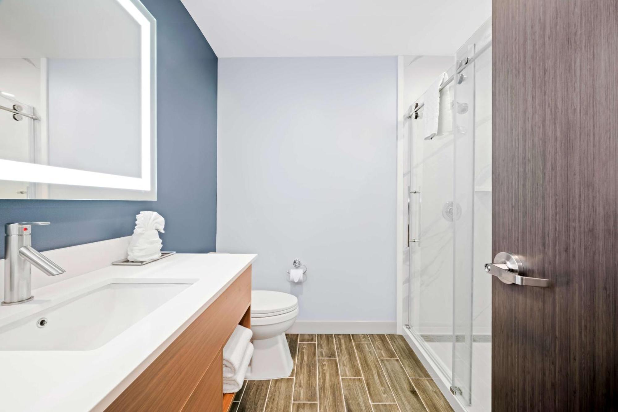 Best Western Niantic - New London, Mystic Area エクステリア 写真